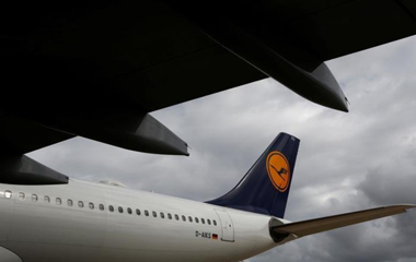 لوفتهانزا تنوي شراء ١٦ طائرة بقيمة ٢.١ مليار يورو