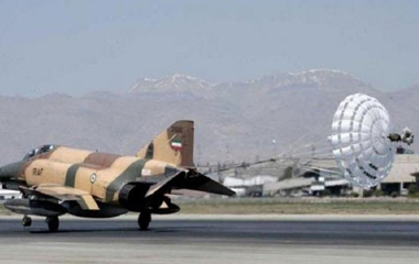 سقوط طائرة عسكرية ايرانية في محافظة اردبيل شمال غرب البلاد